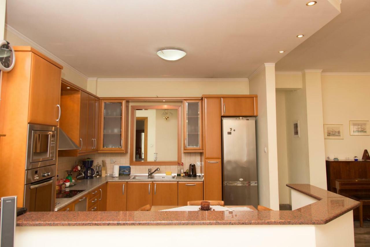 Veta'S Spacious Central Apartment Serres Bagian luar foto