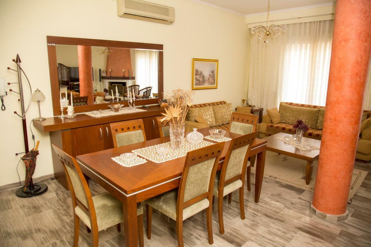 Veta'S Spacious Central Apartment Serres Bagian luar foto