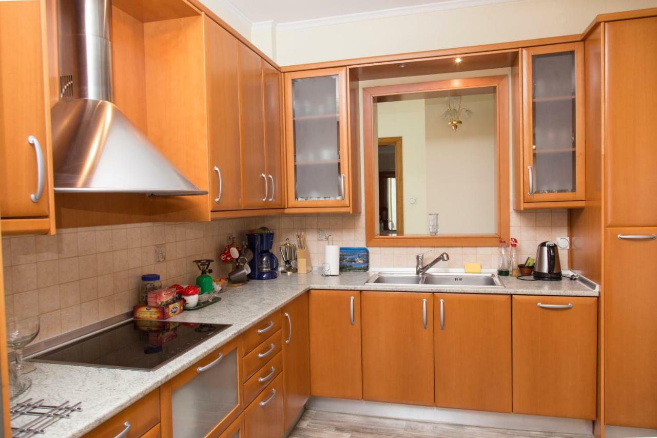 Veta'S Spacious Central Apartment Serres Bagian luar foto